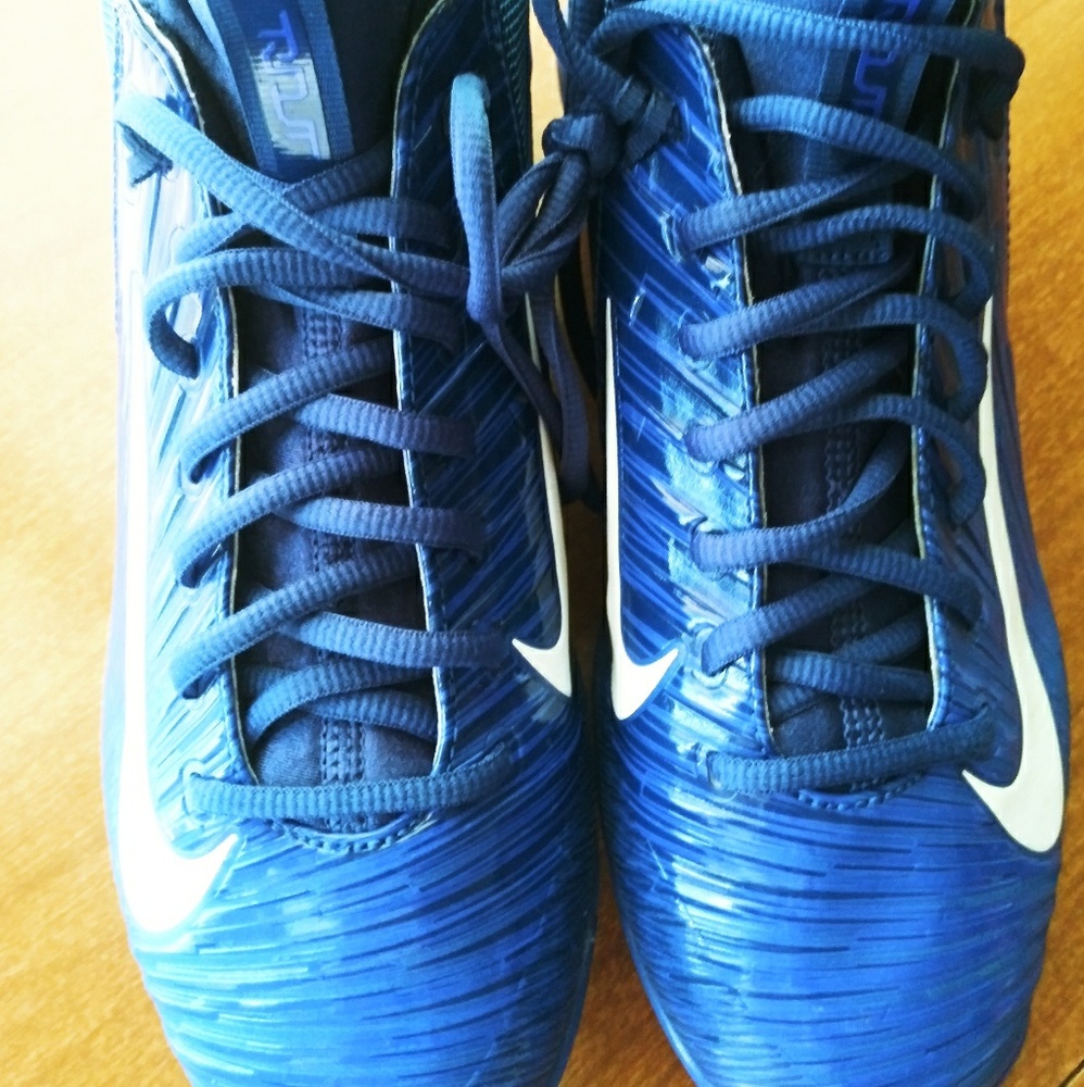 NIKE Mike Trout Cleats